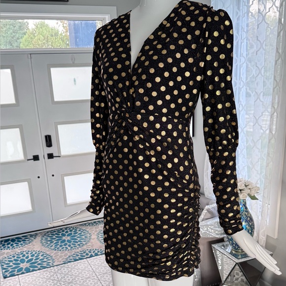 New 🖤💛 Elegant Black and Gold Polka Dot Long Sleeve Mini Dress - Picture 5 of 17